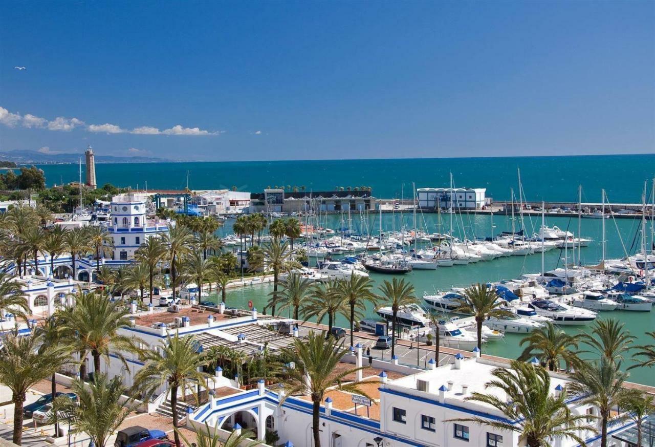 Puerto Estepona Buitenkant foto