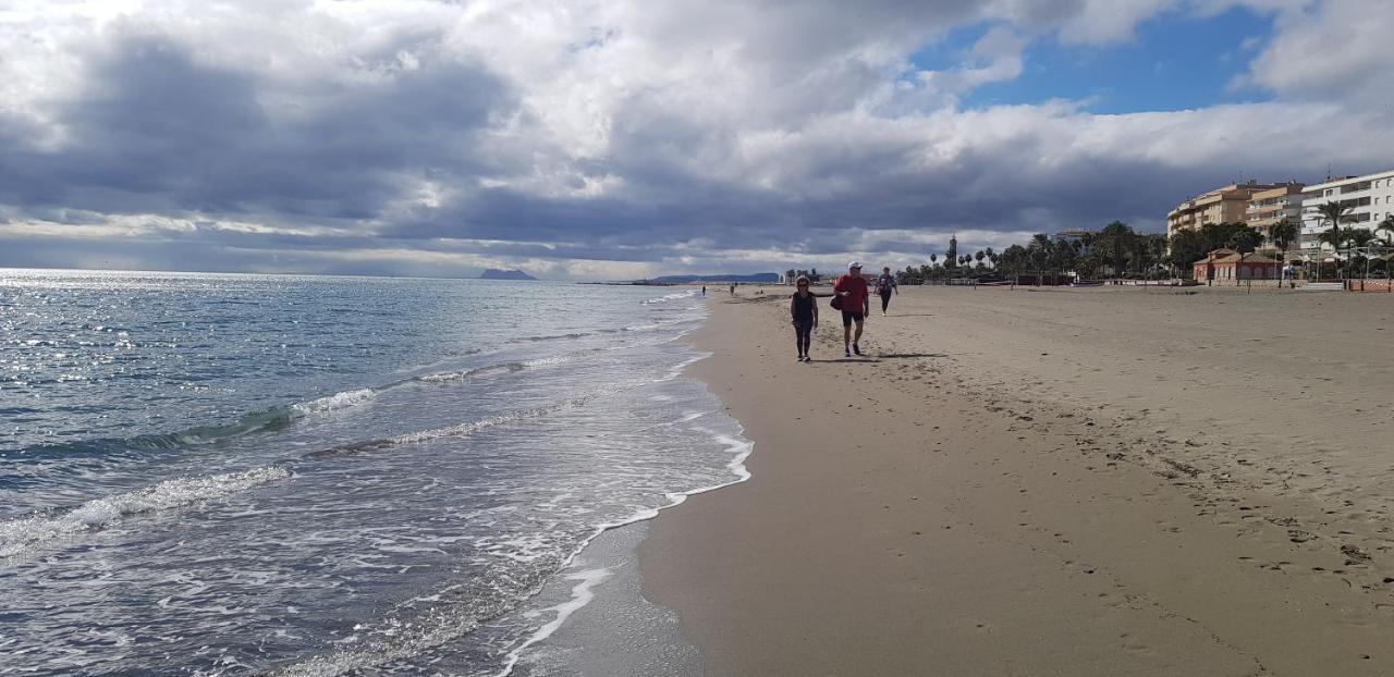 Puerto Estepona Buitenkant foto